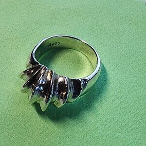 Classic and Simple Silver Ring